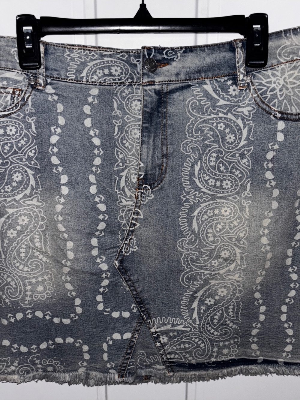Cato sz. 14 denim Paisley-Print Mini Skirt waist 19 length 19